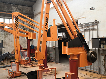 전력 지원 로봇 팔 사용의 장점은 무엇입니까?